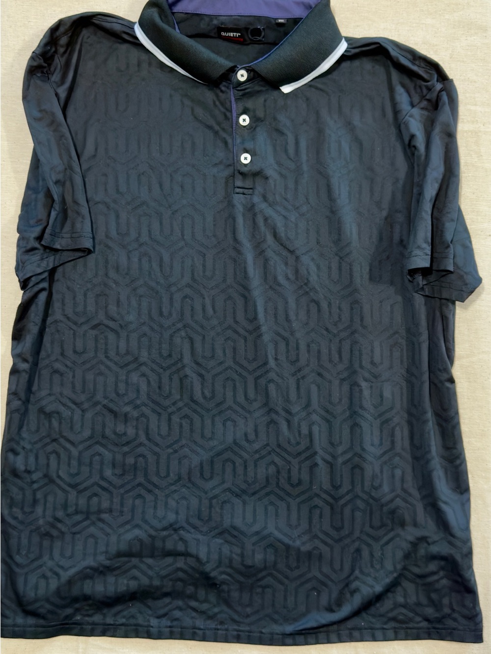 Quieti Men's Black Polo with Textured Geometric Jacquard